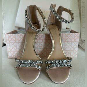 Jewel Badgley Mischka Caroline heels
